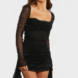 Sónia - Mini kleita ar spīdumu un izgriezumu