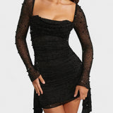 Sónia - Mini kleita ar spīdumu un izgriezumu