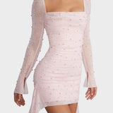 Sónia - Mini kleita ar spīdumu un izgriezumu