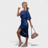 Cátia - Kleita ar Spīdumu no Satīna